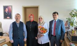 Trabzon’da Tıbbi Sekreterler İlk Kez Hatırlandı: AK Parti İl Kadın Kolları’ndan Anlamlı Ziyaret