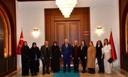 Trabzon Valisi Aziz Yıldırım, Lösemi ve Engelli Gönüllüleri Derneği’ni Ağırladı