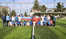 Azerbaycanlı antrenörden anlamlı proje: Trabzonspor sevgisini Bakü’ye taşıdı