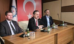 AK Parti Artvin Milletvekili Faruk Çelik, Hopa'da ziyaretlerde bulundu
