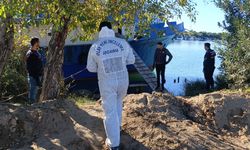 Manavgat Irmağı’nda Şüpheli Ölüm: Balıkçı Teknesinin Altında C*s*t Bulundu