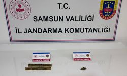 Bafra'da bir evde yapılan aramada yasaklı madde ve fişek ele geçirildi