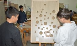 Samsun'un Havza ilçesinde açılan zanaat atölyeleri öğrencilere üretime yönlendiriyor