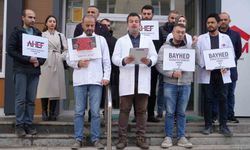 Bayburt'ta aile hekimlerinden ücret kesintilerine ve iş yüküne tepki