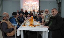 Çocuklar gibi şendiler: Yerli Malı Haftası Bayburt'taki huzurevinde neşeyle kutlandı