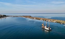 Kurupelit Marina'da deniz temizliği