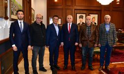 Vali Yıldırım, Şehitlik Derneği Yönetimi ile Galyan’daki Çalışmaları Değerlendirdi