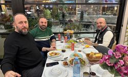 Trabzon’da İş Dünyasını Buluşturan Sofra! Pazartesi İftarları Gelenek Oldu