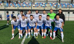 Karadenizspor’dan Net Galibiyet: Yıldızlıspor’a 4-1