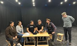 Tiyatro Diagonal’den yeni sezon sürprizi: Barış Bölükbaşı’nın “Şoför Nebahat” oyunu sahneye çıkıyor