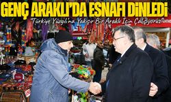 Trabzon Büyükşehir Belediye Başkanı Ahmet Metin Genç, Araklı’da esnafı ve halkı dinledi