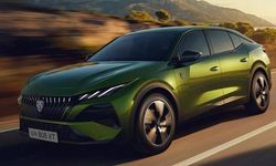 Peugeot’da Aydınlatmalı Logo Dönemi Başladı: Yeni 408 Tanıtıldı