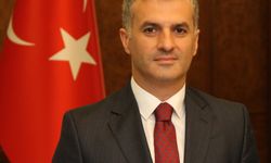 Yomra Belediye Başkanı’ndan Anlamlı Çağrı: “Her Eve Türk Bayrağı Asılsın”