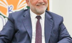 Başkan Sandıkçı: 'Öğrencilerimizin tamamına burs desteği sağlıyoruz'