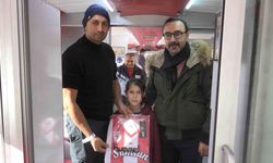 Kan bağışlayana forma ve maç bileti hediye