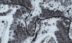 Kastamonu'da karla kaplanan dağlarda hayran bırakan manzaralar