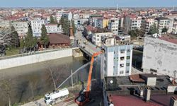 Terme Çayı Islah Projesi'nde yıkımlar başladı