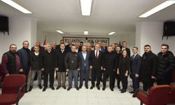 Trabzon Çarşıbaşı Esnaf ve Sanatkarlar Odası’nın genel kurulunda Turan Kaynar, yeniden başkanlığa seçildi