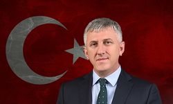 Başkan Sarıalioğlu’ndan Sert Tepki: “Ay Yıldızlı Bayrağımıza Uzanan Her El, Karşısında Of’un İradesini Bulur”