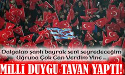 Trabzonspor taraftarları, Türk bayrağına yönelik saldırıya tepki göstererek anlamlı bir görsel şölene imza attı