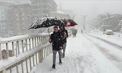 Bayburt'ta ve Giresun'un bazı ilçelerinde eğitime yarın ara verildi