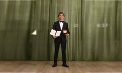 Dünyaca Ünlü Yazar Akif Manaf 2025 Yılı International Peace Prize Ödülü’nü Aldı