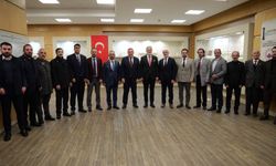 Yeniden Refah Partisi Trabzon TTSO’yu Ziyaret Etti: “Sanayi Her Şehre Ulaşmalı”