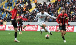 Mithat’tan Müthiş Geri Dönüş! Rizespor Ankara’da 2-0’dan 2-2’ye Getirdi