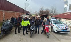 Alaçam'da motosiklet sürücülerine trafik eğitimi verildi