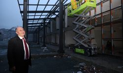 Arhavi'de otogar binasındaki çalışmalar devam ediyor