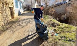 Bayburt Belediyesi temizlik ve onarım çalışmalarını sürdürüyor