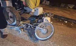 Otomobille çarpışan motosikletin sürücüsü yaralandı