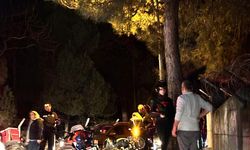 Otomobille çarpışan motosikletteki 2 polis memuru yaralandı
