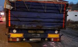 Plakasını kapatarak kantara girmeyen tır sürücüsüne 26 bin lira ceza kesildi