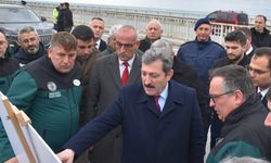 Vali Tavlı, Yakakent OSB'de Güzelceçay Çayı ıslah çalışmalarını inceledi