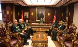 Yeşilay Trabzon Şubesi Başkanı Güner, Of Kaymakamı Eşref Akça'yı ziyaret etti