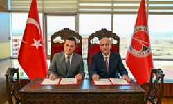 Kastamonu Üniversitesi'nden Giresun Üniversitesi'ne yazılım desteği