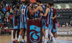Trabzonspor Basketbol Zirve Peşinde: Gözler Anadolu Efes Deplasmanında