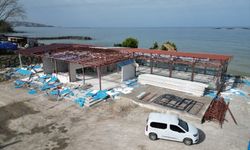 Arsin Güzelyalı Mahallesi’nde Tartışılan Sahil Yapısı Söküldü