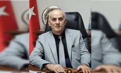 Arsin Esnaf Odaları Başkanı Ekrem Gürsoy Kürsüde 30 Saniye Kaldı