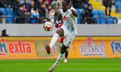 Ali Sowe Hayal Kırıklığına Devam! Kendi Kalesini Vurdu, Golü Kaçırdı