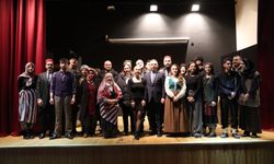 Muhacirlik Hikayesi İl İl Dolaşıyor! Şehir Tiyatrosu Batı İlçelerinde Sahne Alıyor