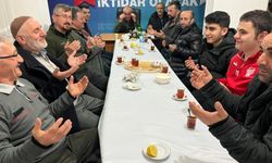 Yeniden Refah Partisi Gümüşhane Teşkilatı Erbakan’ı Andı