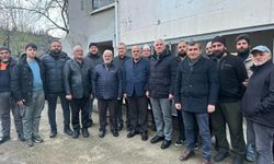 Başkan Sarıalioğlu Çukurova’da İftar ve Teravihte Vatandaşlarla Buluştu