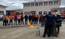 Bayburt'ta Karayolları personeli yangın eğitiminden geçti