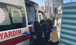 Elektrikli motor park halindeki araca çarptı: 1 yaralı