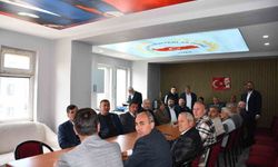 Vezirköprü'de muhtarlar derneğinde seçim: Kılıç güven tazeledi