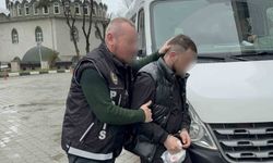 yasaklı madde satarken suçüstü yakalandı