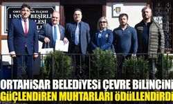 Ortahisar Belediyesi Çevre Bilincini Güçlendiren Muhtarları Ödüllendirdi