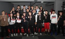 Trabzon’da Boksun Yükselen Gücü: Yıldız Boks Kulübü Madalyalara Ambargo Koydu